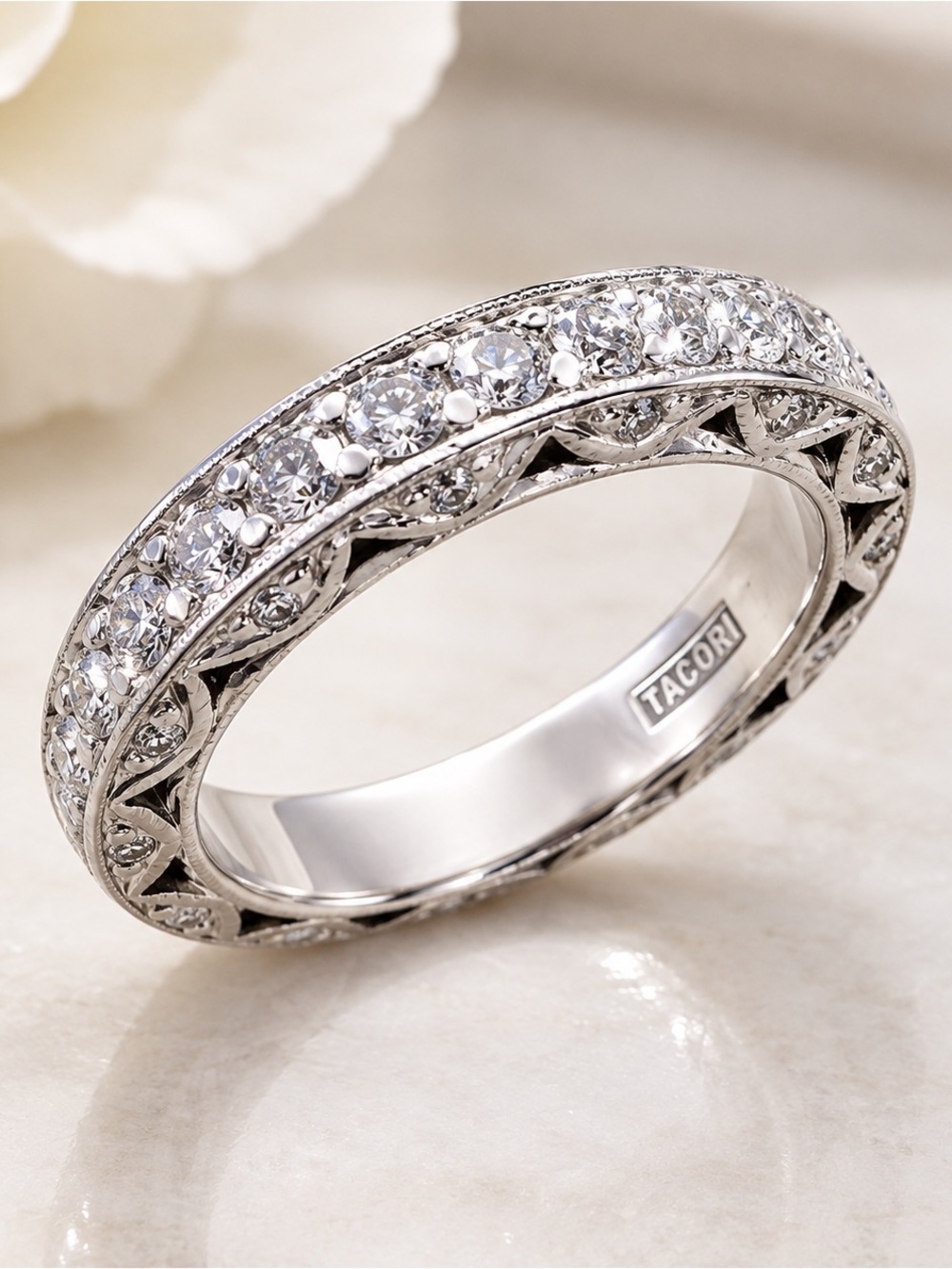 TACORI Classic Crescent Platinum Diamond Wedding Band Ring 0.90ct G VS2 Size 4.5